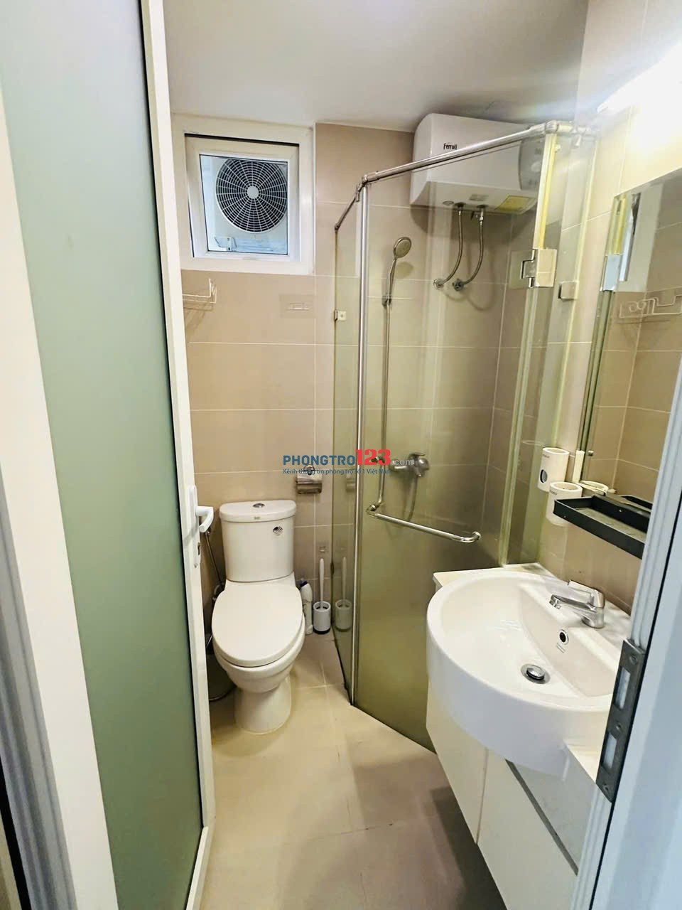 C/c Phúc Yên,p15, Tân Bình Căn 2p ngủ, full Nt giá 10tr