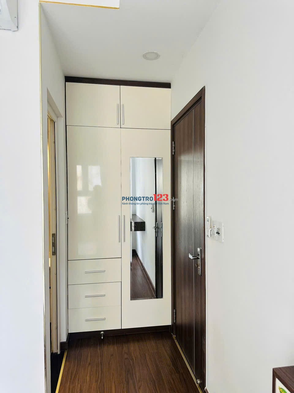 C/c Phúc Yên,p15, Tân Bình Căn 2p ngủ, full Nt giá 10tr