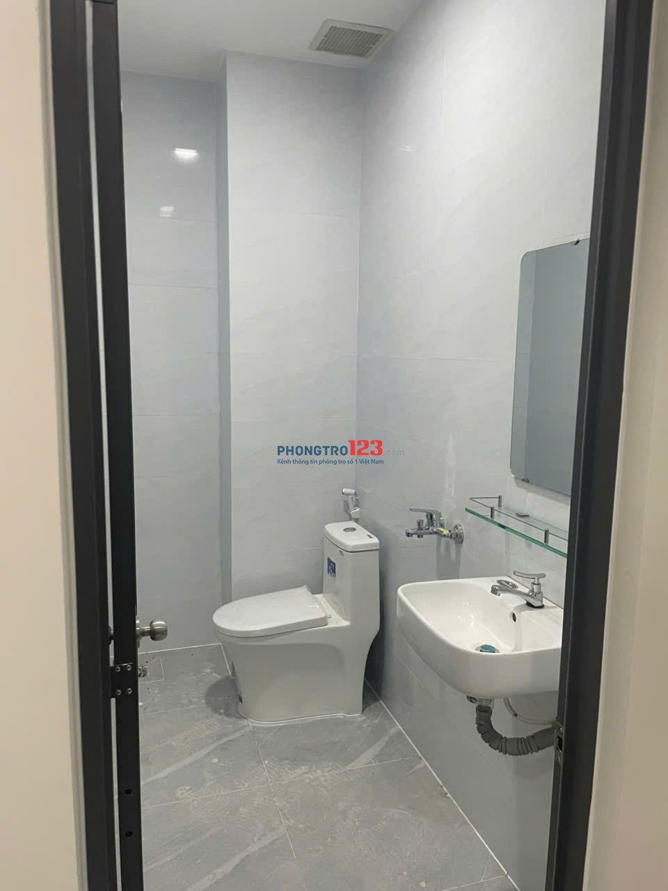 Phòng trọ gần ngã ba Đỗ Xuân Hợp, Liên Phường. Nhận phòng T11/2025