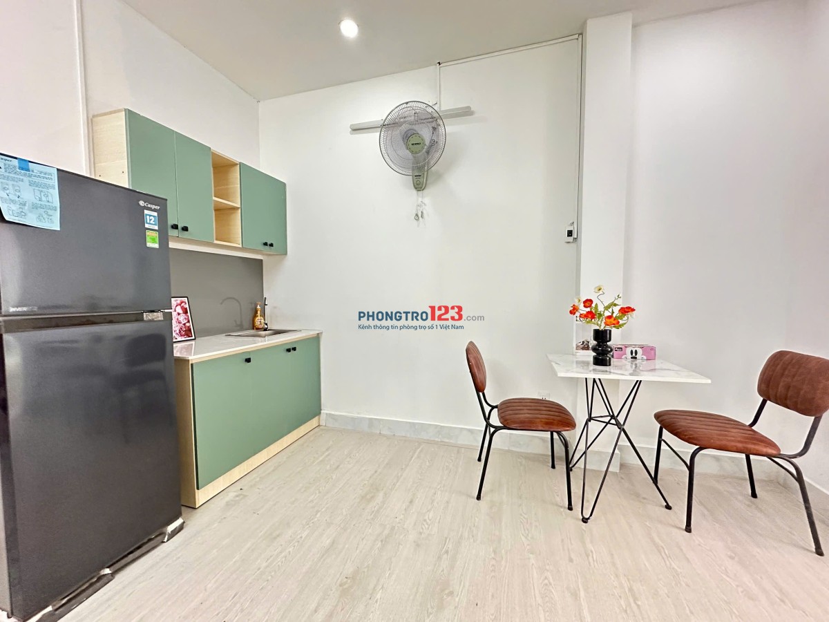 Cho thuê phòng full nt gần thiên đường ăn uống Phan Xích Long giáp Bình Thạnh, Q1 Q3