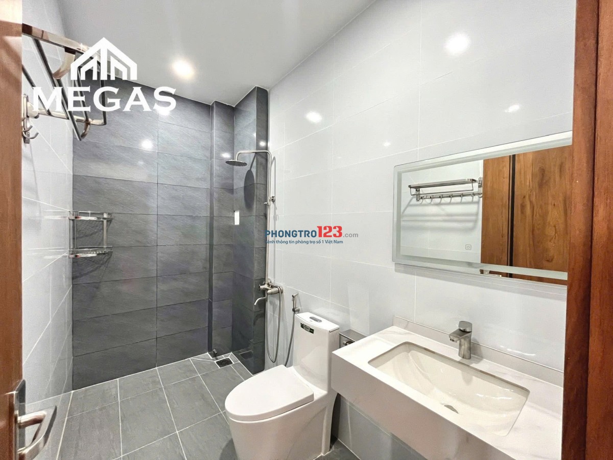 Phòng studio Nguyễn Gia Trí (D2) cực xịn full nội thất 