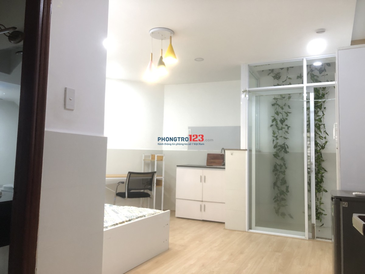 Phòng Trệt 5.5tr/th tiện nghi ngay Trần Đình Xu Cinestar Nguyễn Trãi