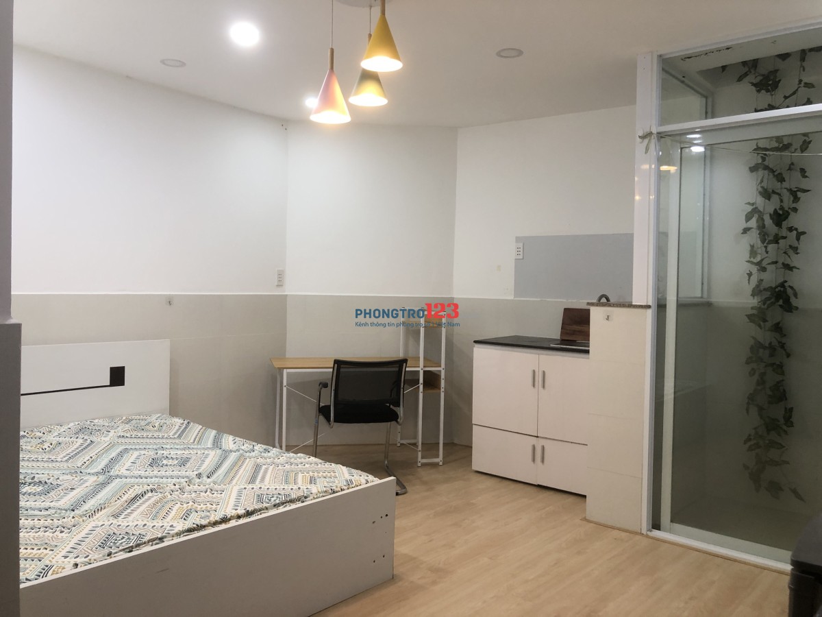 Phòng Trệt 5.5tr/th tiện nghi ngay Trần Đình Xu Cinestar Nguyễn Trãi