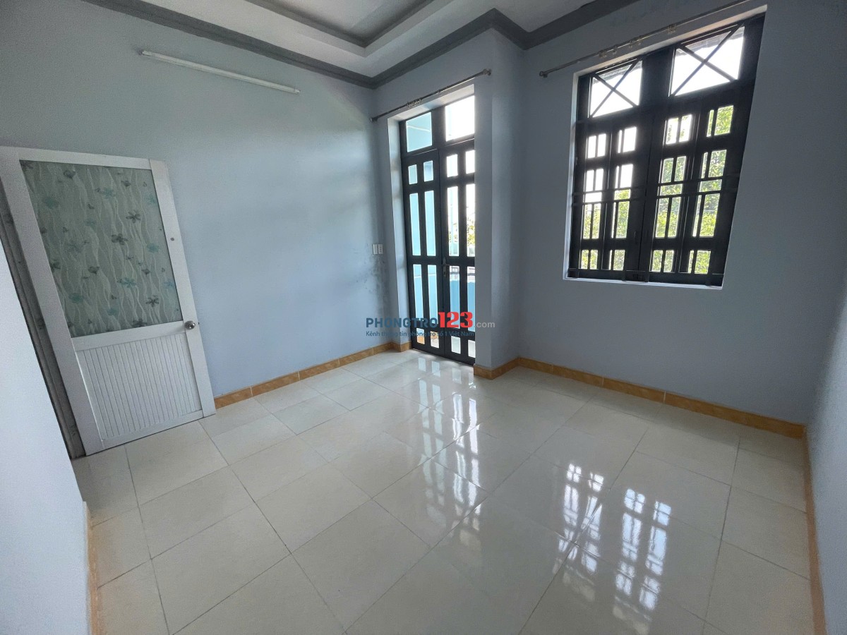 Cho thuê nhà riêng trong hẻm 80m2, 4 phòng ngủ xã Thới Tam Thôn, Hóc Môn
