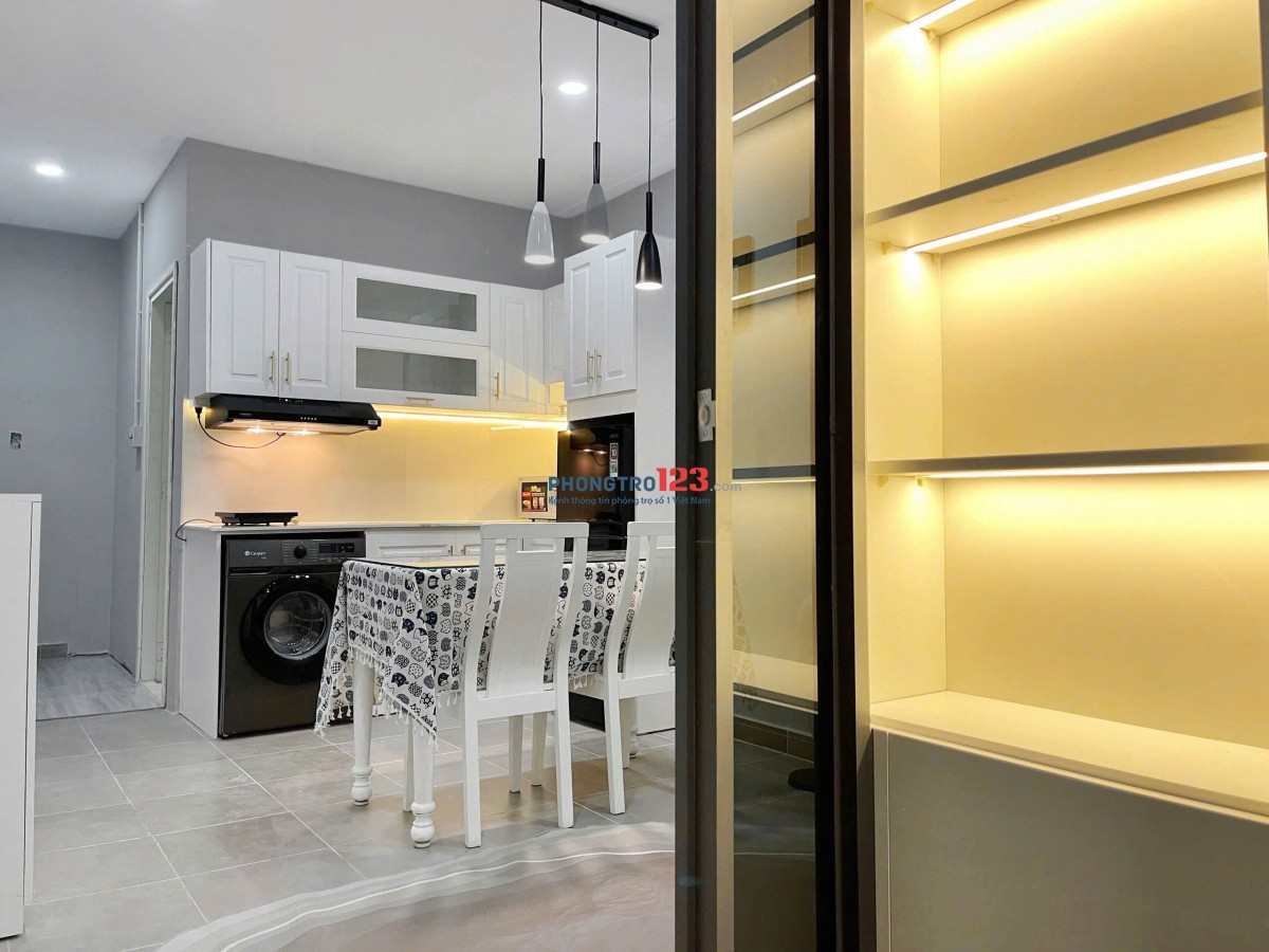 Căn hộ dịch vụ ngay Võ Trường Toản , Bình Thạnh