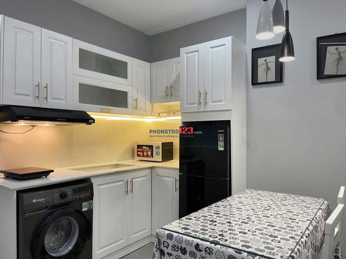 Căn hộ dịch vụ ngay Võ Trường Toản , Bình Thạnh