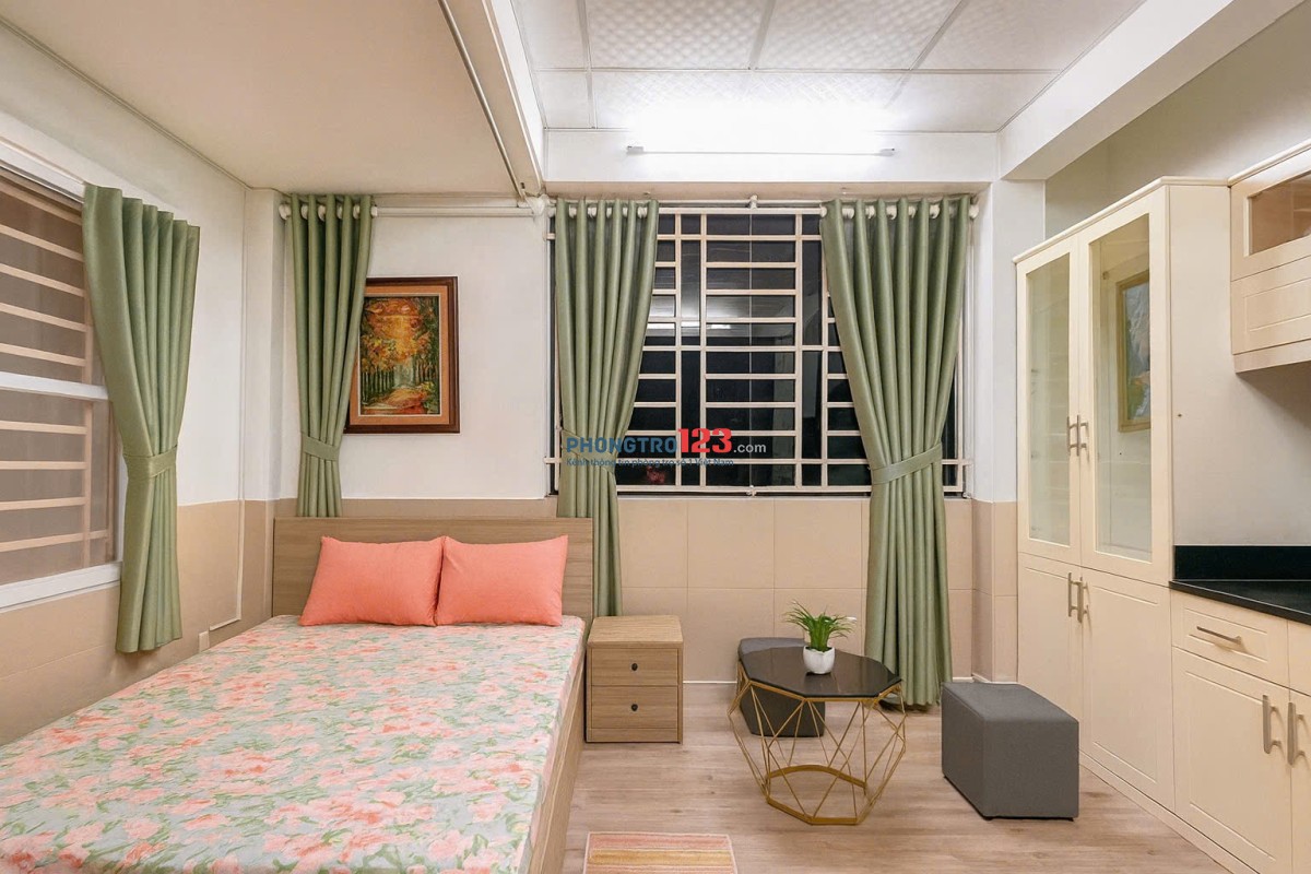 PHÒNG MỚI KHAI TRƯƠNG – 1PN FULL NỘI THẤT, BAN CÔNG RỘNG, GẦN CHỢ BÀ CHIỂU