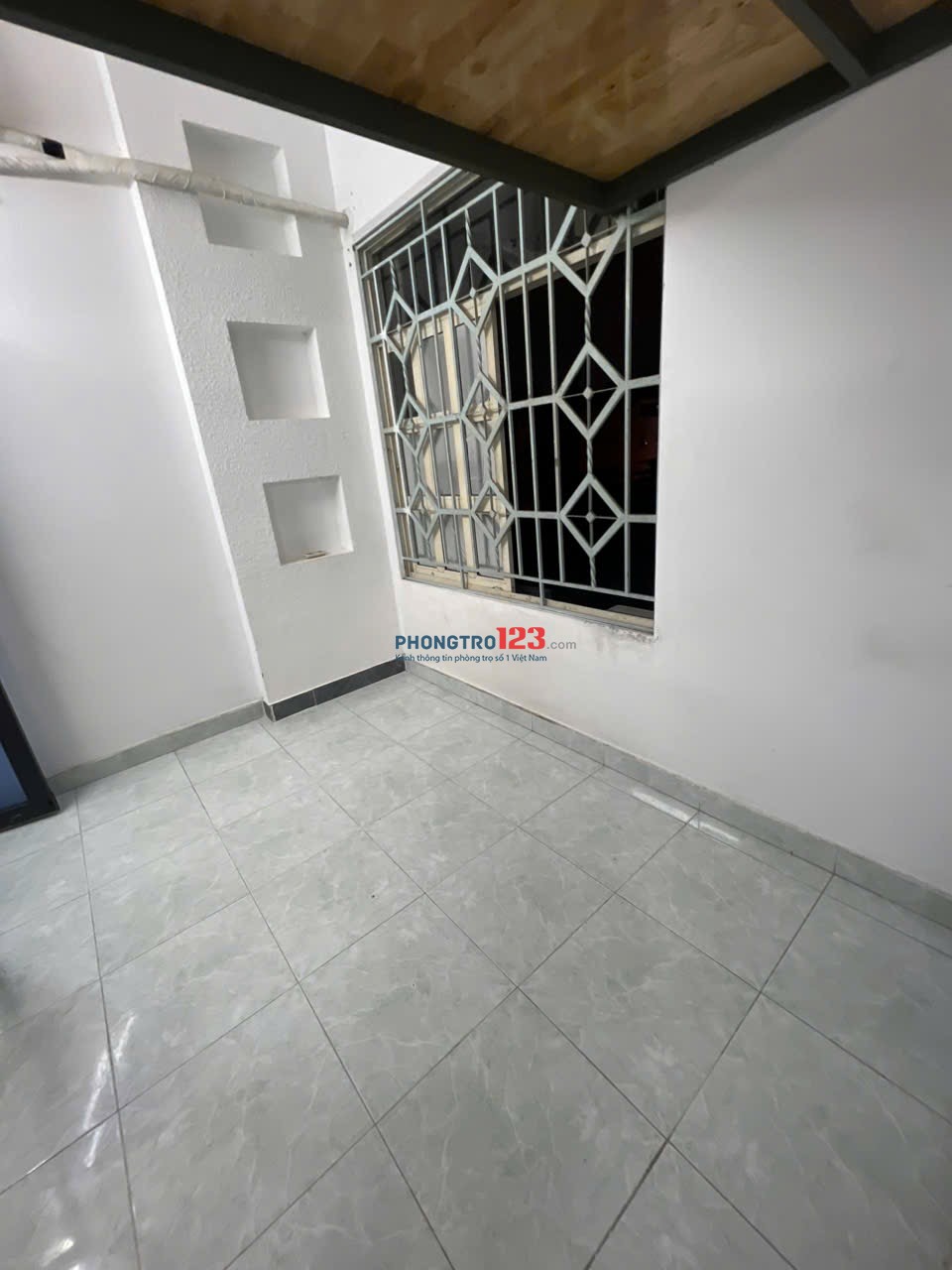 Cho Thuê phòng : 50 Huỳnh Khương Ninh - Q1