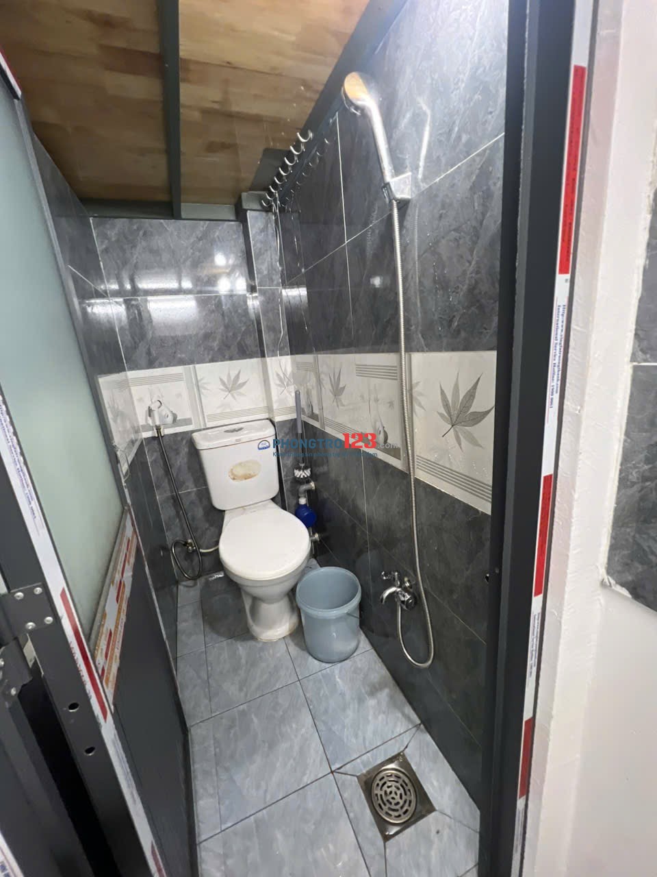 Cho Thuê phòng : 50 Huỳnh Khương Ninh - Q1