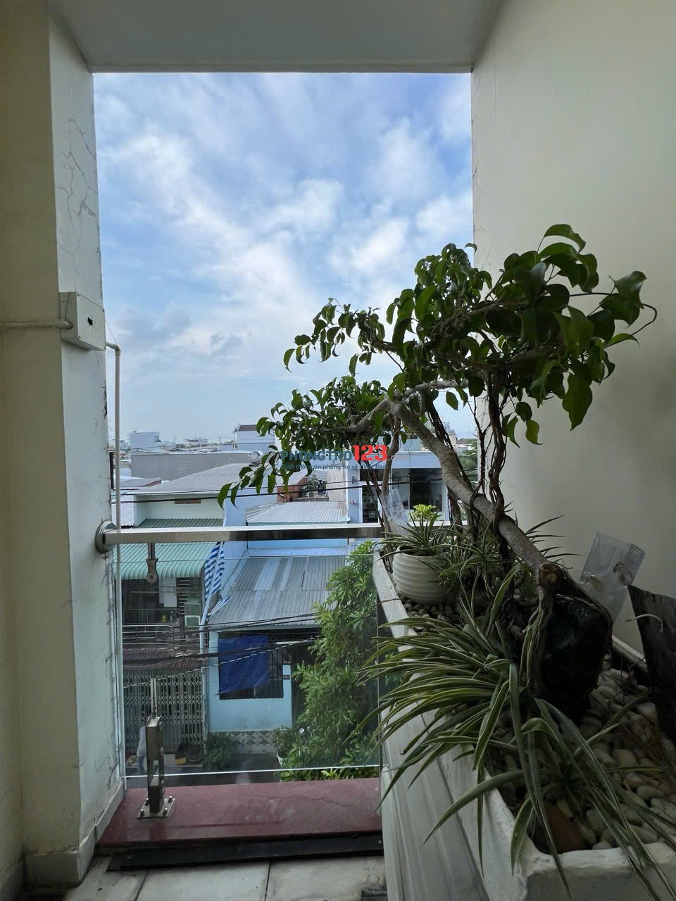 Cho thuê căn hộ dịch vụ Lê Văn Lương gần dự án CELESSTA hàn quốc giá 2 triệu