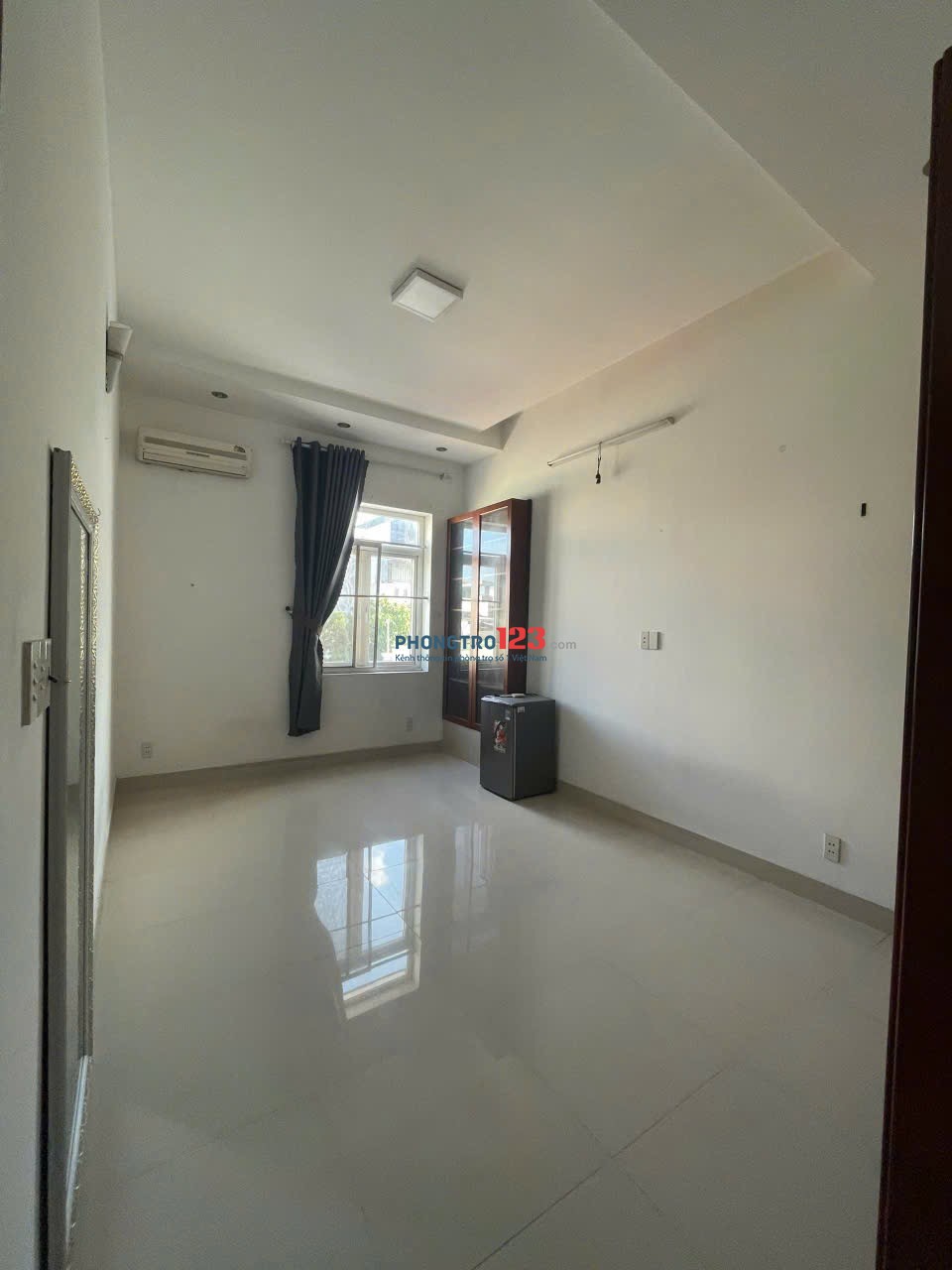 Cho nữ hoặc gia đình thuê, có phòng đơn hoặc kép, tiện nghi cao cấp