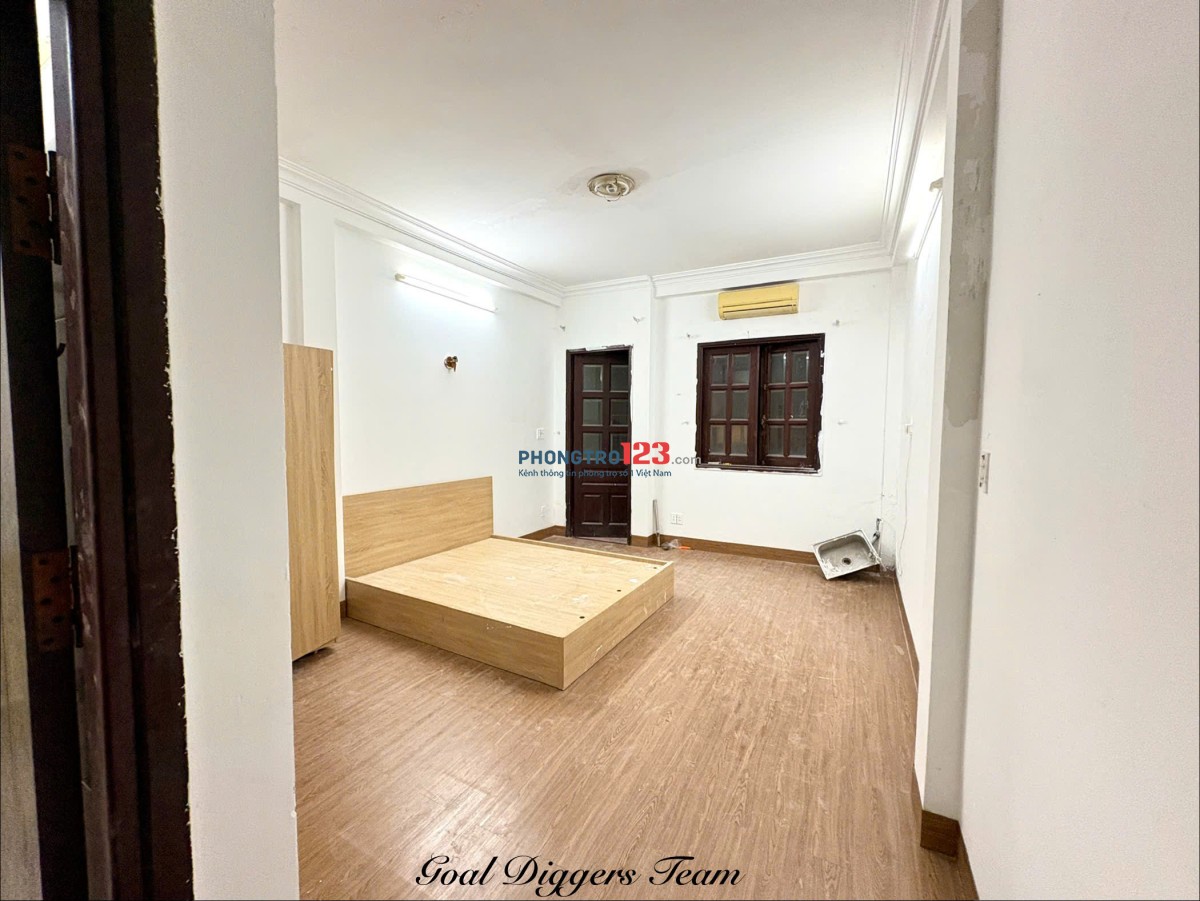 Trống Sẵn Căn Ban Công Trước và Sau - Ngay An Khánh, Gần Cầu Sài Gòn