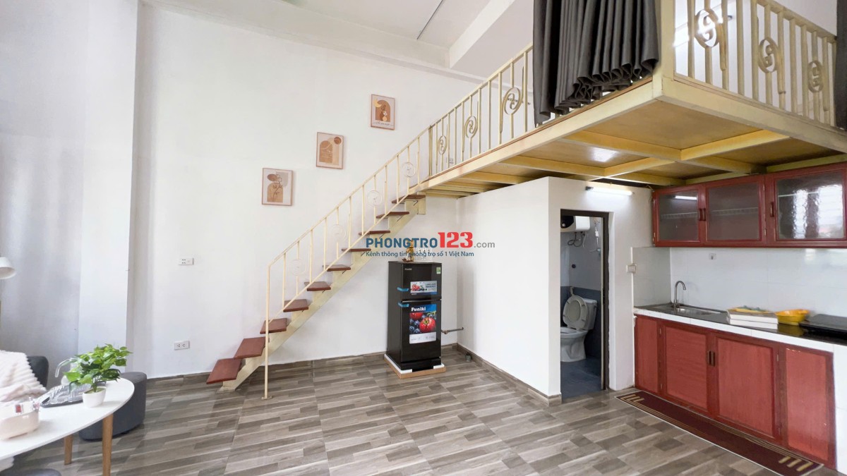 Cho thuê 1N1K ngõ 111 triều khúc hoặc oto đi 286 Nguyễn Xiển, Full đồ, khép kín, ban công cửa sổ