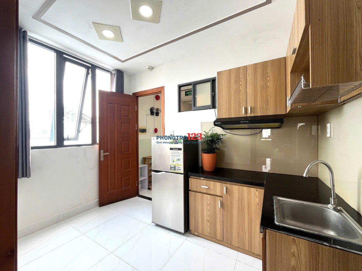 Trống lại căn 2pn giá hạt dẻ ngay Thích Quảng Đức, Phú Nhuận Gần ngã tư Phú Nhuận, chợ Bà Chiểu