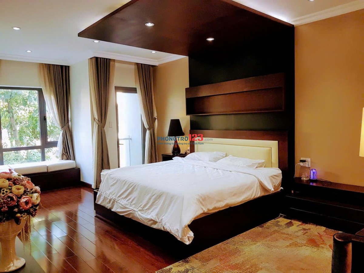 Cho thuê nhà kdc Cát Lái ở được ngay, đường 12 mét 24 mét