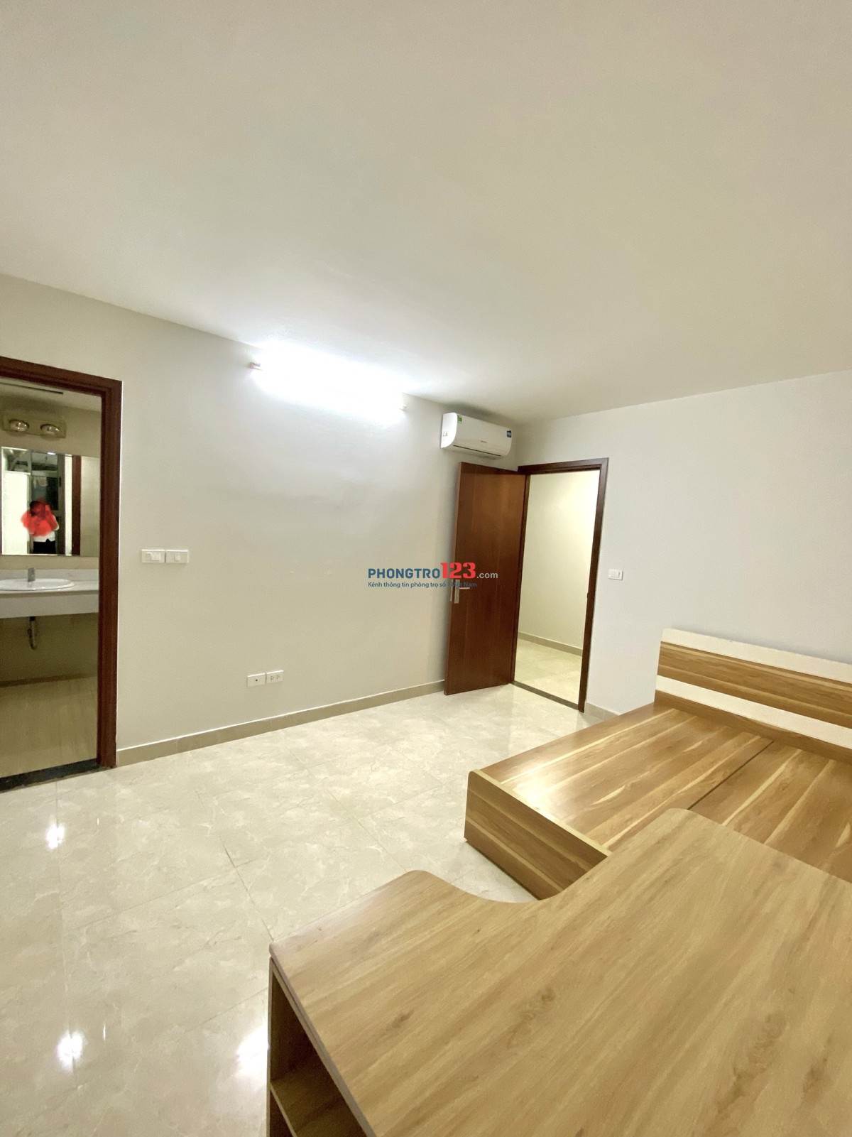 CHO THUÊ 1 PHÒNG MASTER KHÉP KÍN TRONG CĂN HỘ CHUNG CƯ – FULL NỘI THẤT, Ở TỪ THÁNG 11