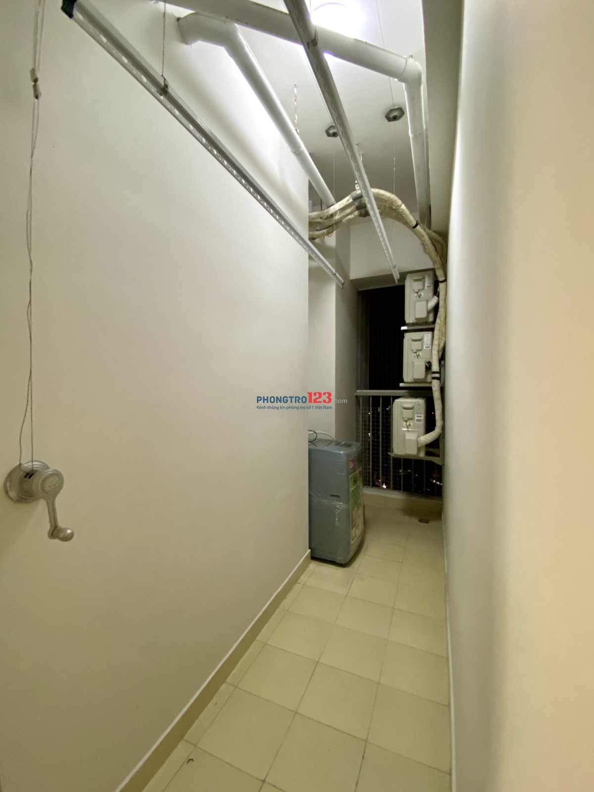 CHO THUÊ 1 PHÒNG MASTER KHÉP KÍN TRONG CĂN HỘ CHUNG CƯ – FULL NỘI THẤT, Ở TỪ THÁNG 11