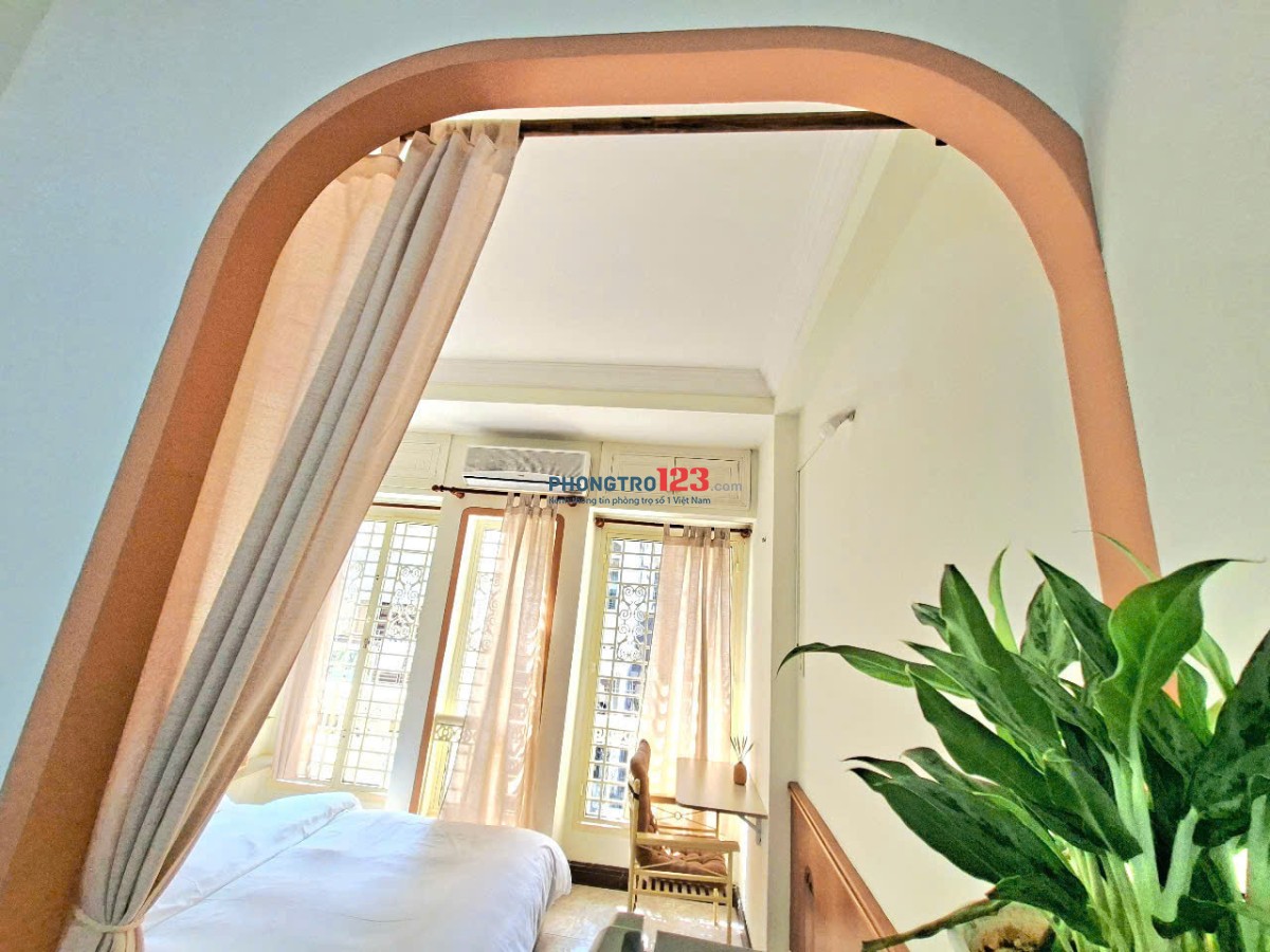 CĂN HỘ DỊCH VỤ GIÁ RẺ TIỆN NGHI - TRẦN HƯNG ĐẠO QUẬN 1- FULL NỘI THẤT 6.7TR.