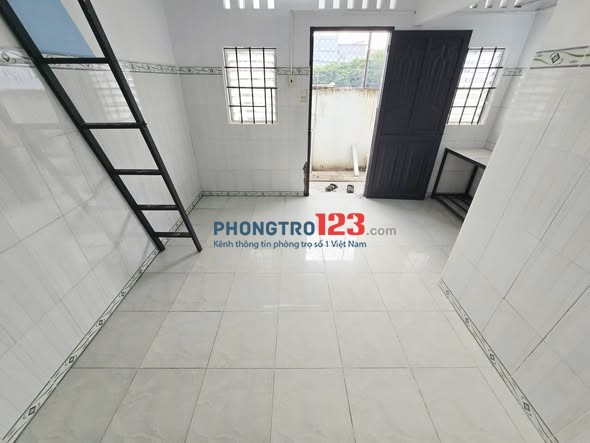 Phòng Mới Giờ Tự Do Gần PHạm Văn Đồng Gần ĐH Ngân Hàng Và Cao Đẳng Nghề Thủ Đức
