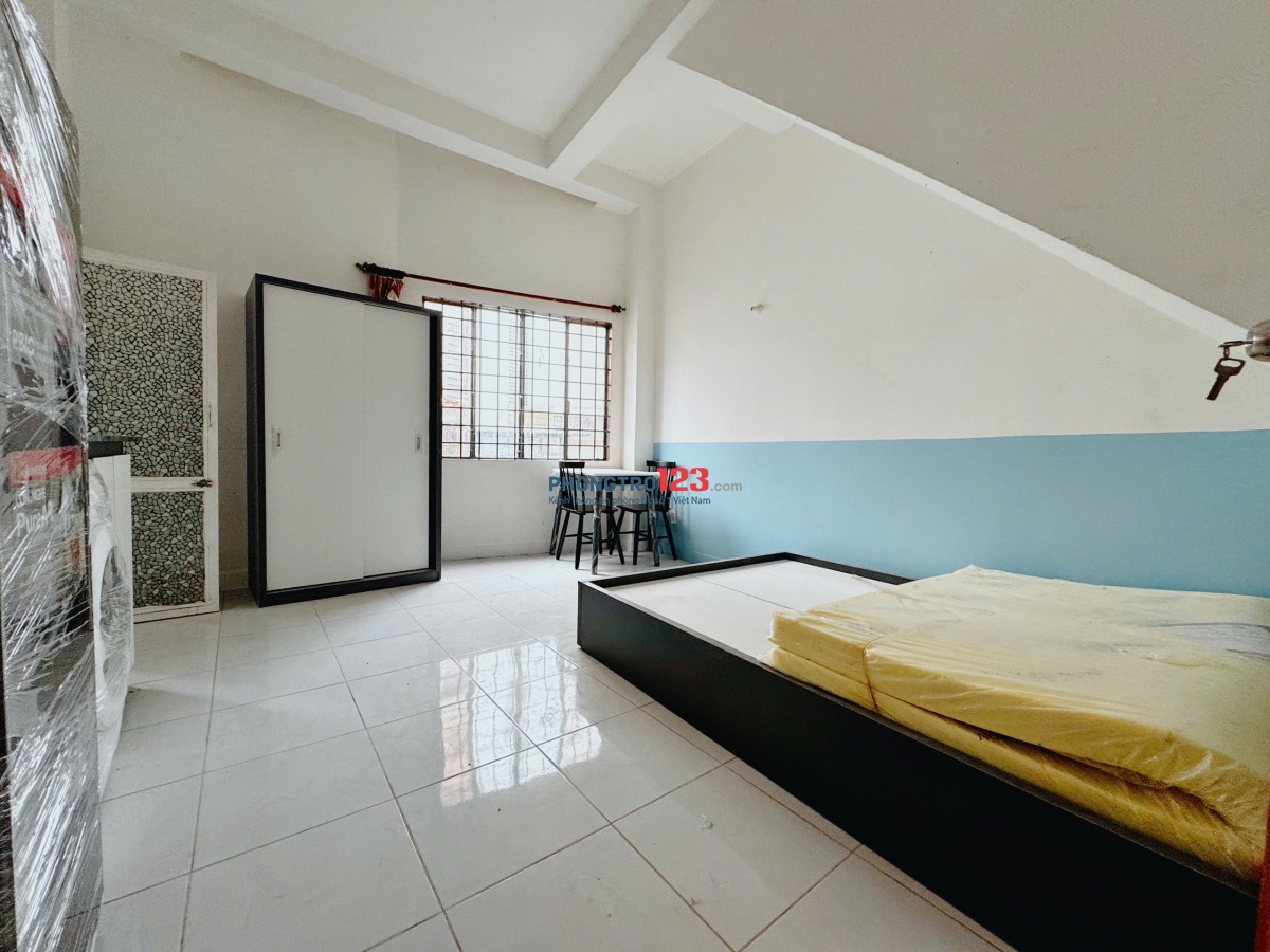 2pn mới keng máy giặt riêng gần Thị Nghè