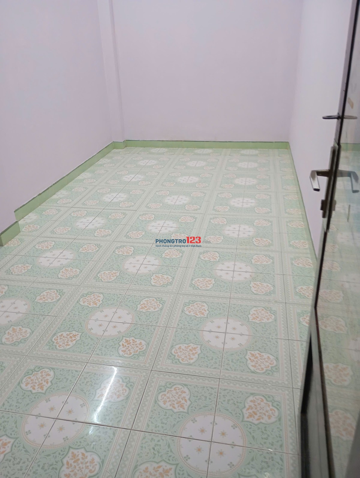 PHÒNG TRỌ 12,5 M2 10/5 Đặng Lộ (Tân Bình) - Phòng sạch đẹp, an toàn