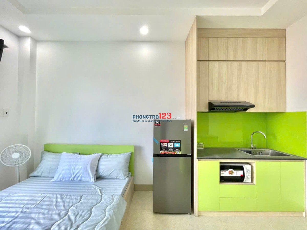 CHO THUÊ PHÒNG BAN CÔNG FULL NỘI THẤT THANG MÁY GIÁ RẺ CHU VĂN AN BÌNH THẠNH