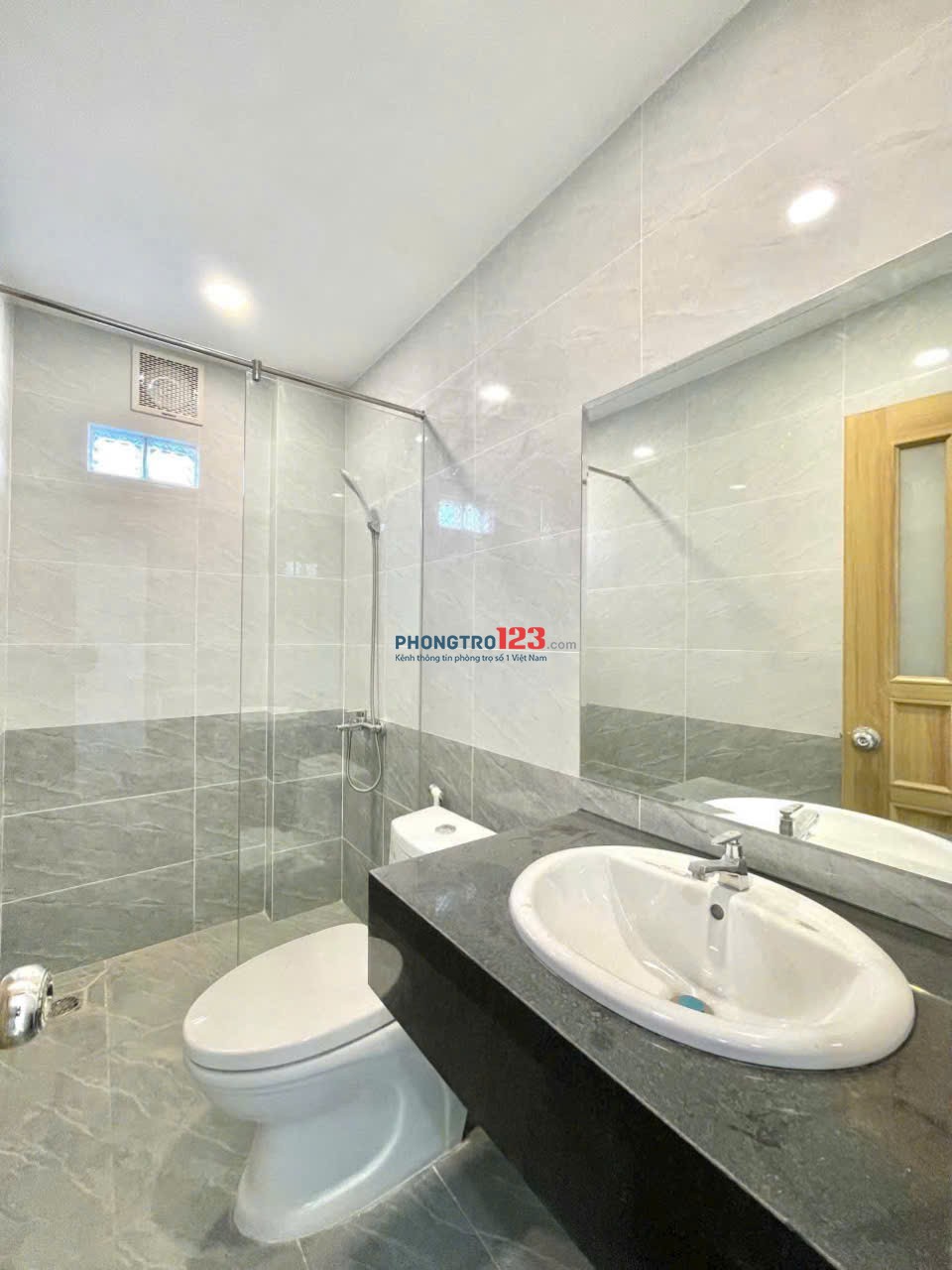 CHO THUÊ PHÒNG BAN CÔNG FULL NỘI THẤT THANG MÁY GIÁ RẺ CHU VĂN AN BÌNH THẠNH