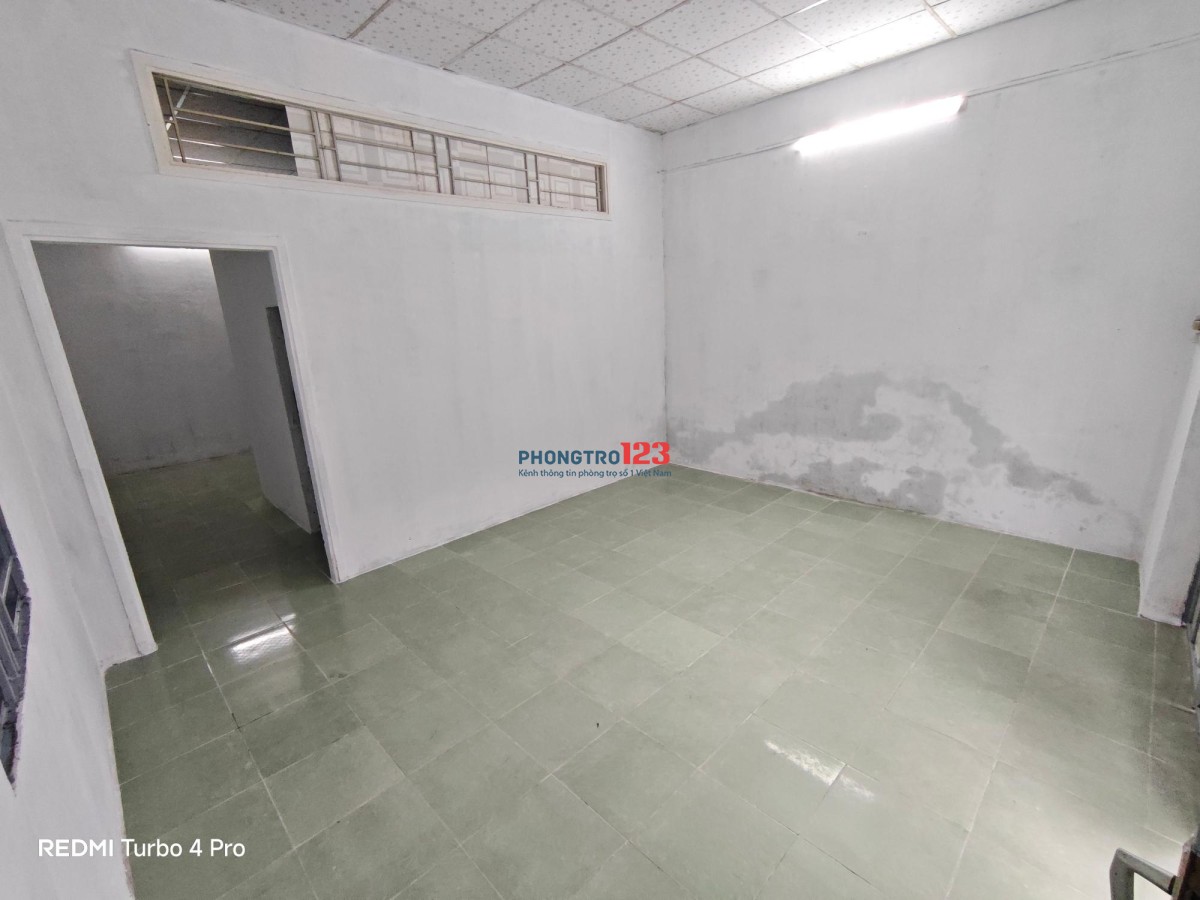 NHÀ NGUYÊN CĂN - 127/8B VÕ VĂN KIỆT