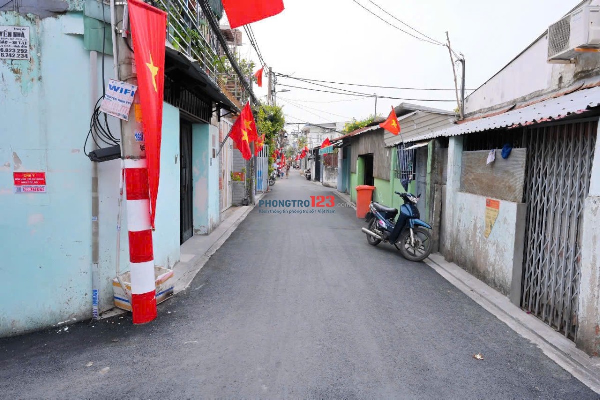 Cho thuê Nhà nguyên căn 82/28 Đường số 2 HBP, HXH rộng, Gần chợ – Giá 8tr5/th