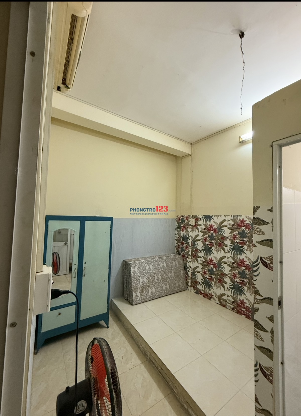 Phòng giá rẻ đẹp , - Cửa sổ thoáng mát- trung tâm Phú nhuận- Huỳnh Văn Bánh gần Lê văn sỹ