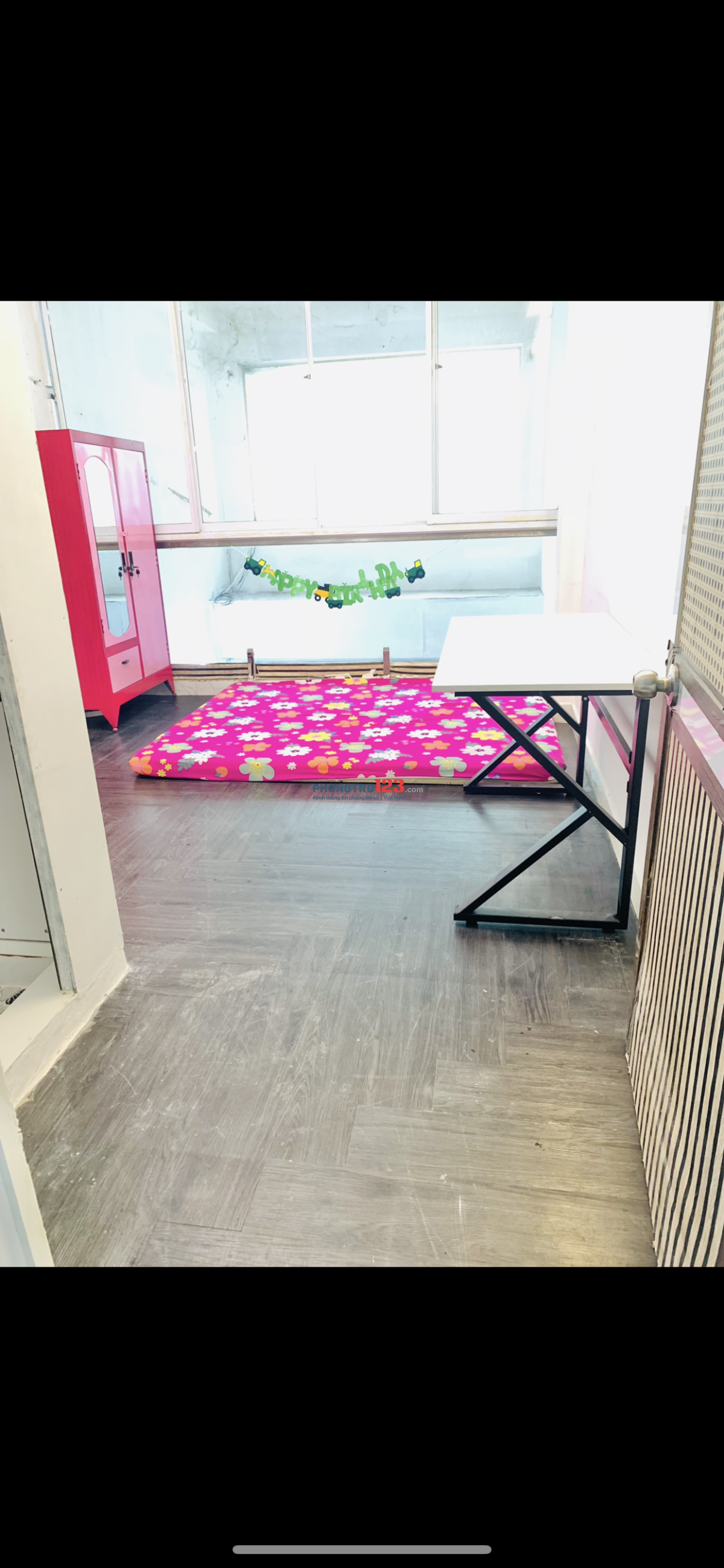 PHÒNG THOÁNG SẠCH SẼ MAY LẠNH, bếp nấu ăn ngay Hoa Hao- ĐH Kinh Tế