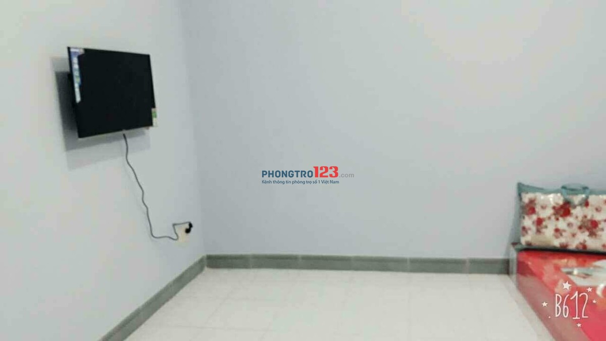 Cho thuê phòng đầy đủ tiện nghi 3 triệu tại Lạc Long Quận, q11