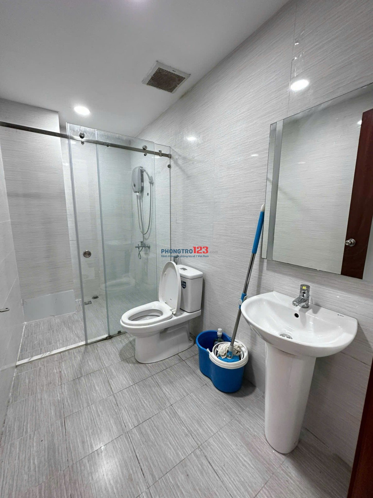 SIÊU PHẨM 2 PHÒNG NGỦ FULL TIỆN NGHI - BAN CÔNG THOÁNG NGAY QUẬN 2 CHỈ CÓ 8TRX/THÁNG