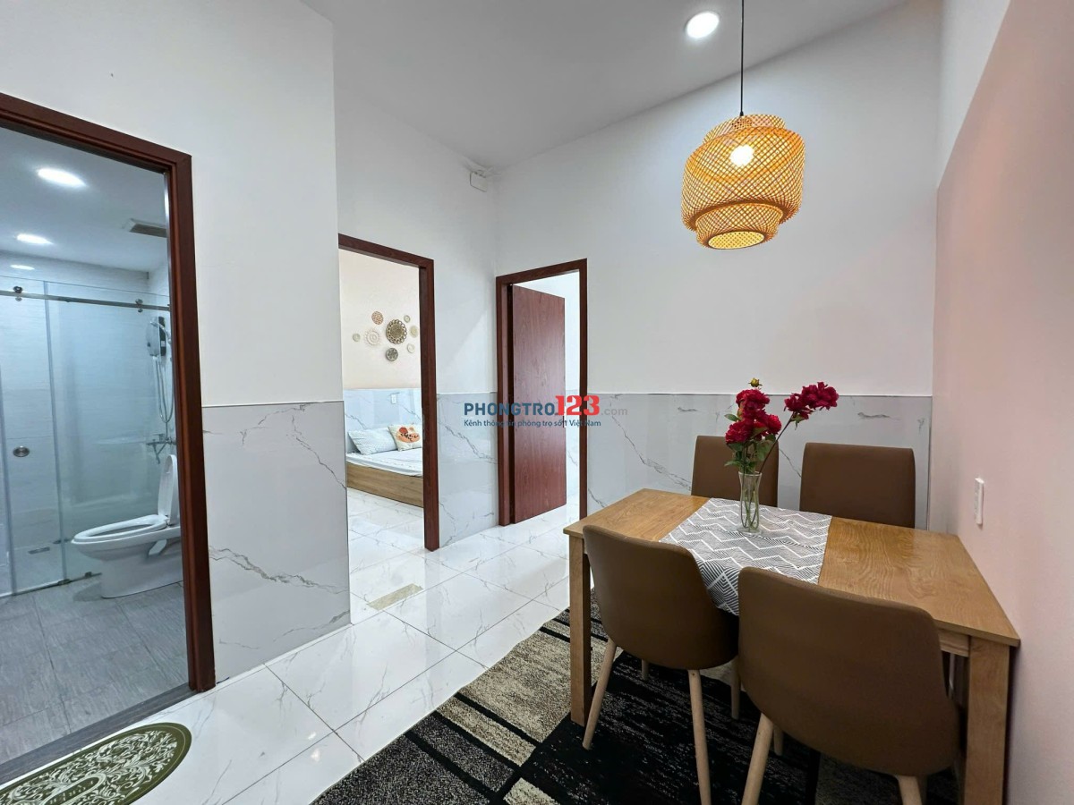 SIÊU PHẨM 2 PHÒNG NGỦ FULL TIỆN NGHI - BAN CÔNG THOÁNG NGAY QUẬN 2 CHỈ CÓ 8TRX/THÁNG