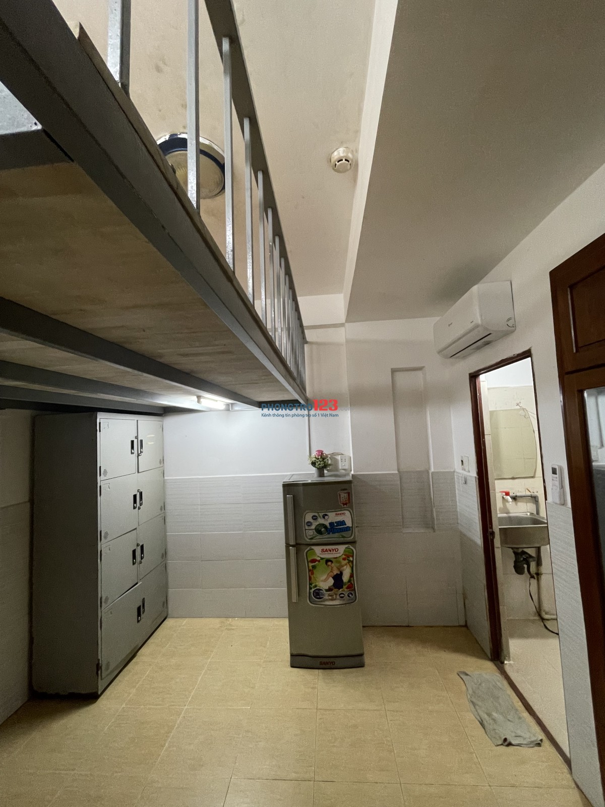 PHÒNG GÁC RỘNG ĐẸP - FULL NỘI THẤT - GẦN NGAY MẶT ĐƯỜNG DƯƠNG QUẢNG HÀM