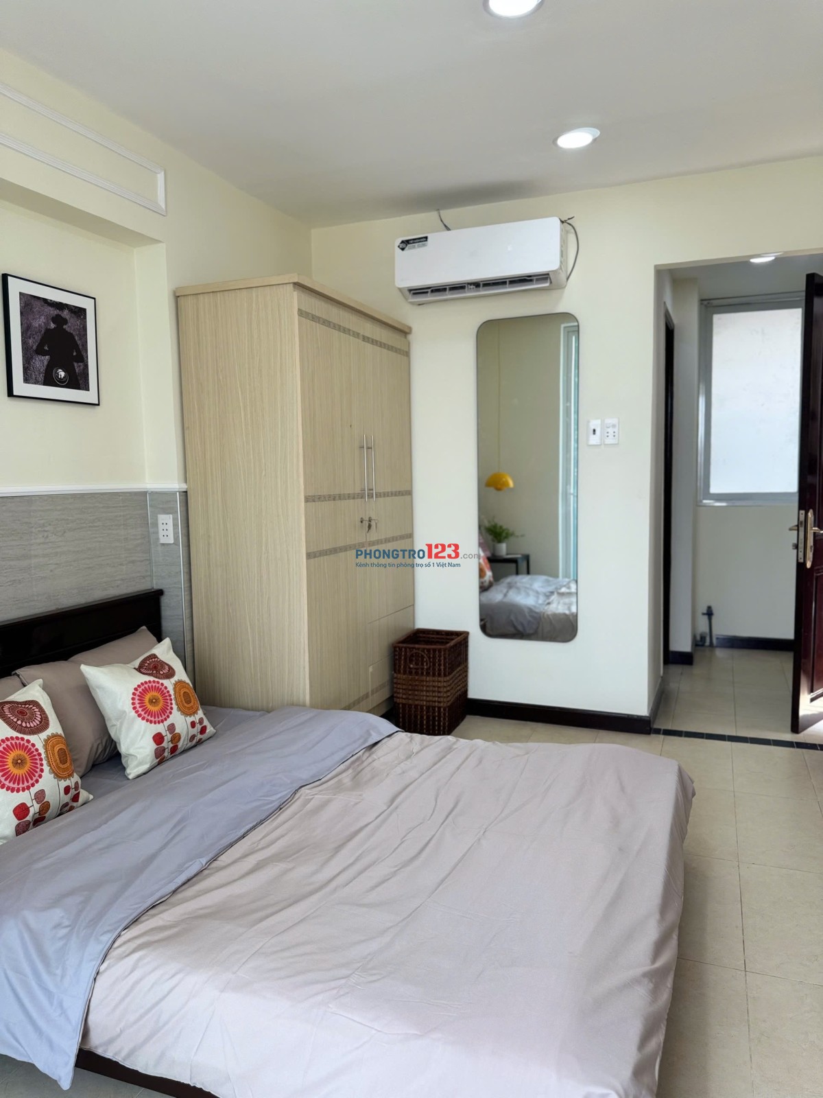 Cho thuê phòng tách bếp, cửa sổ, full nội thất Phú Nhuận gần trung tâm Q1, Q3