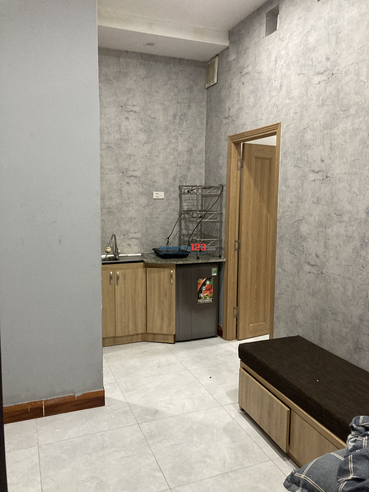 Cho thuê phòng ở dịch vụ, nội thất và tiện ích đầy đủ