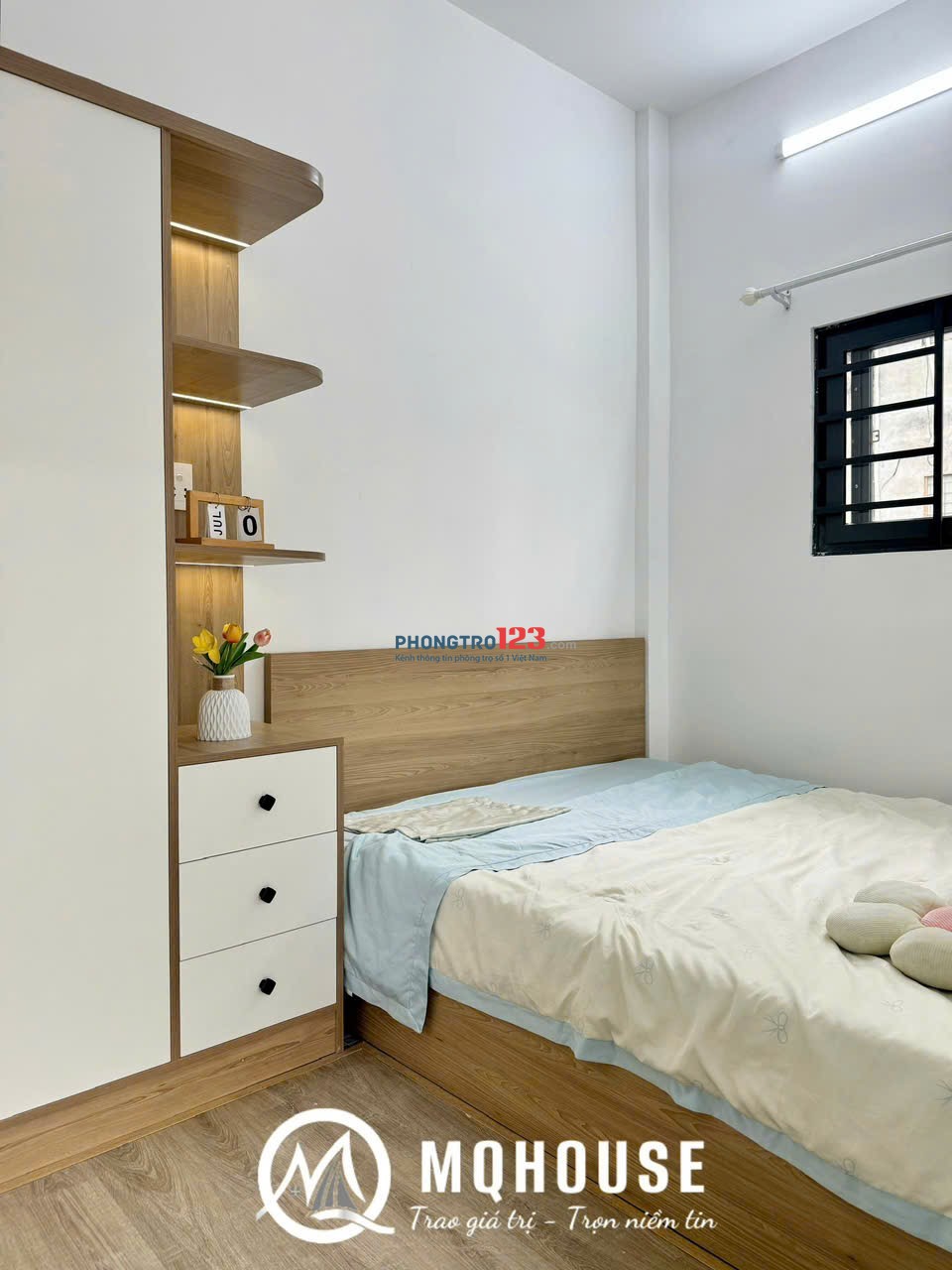 Cho Thuê Căn Hộ 1 Phòng Ngủ Siêu Rộng – Ban Công Thoáng, Full Nội Thất, Máy Giặt Riêng – Gần Hồ Kỳ H