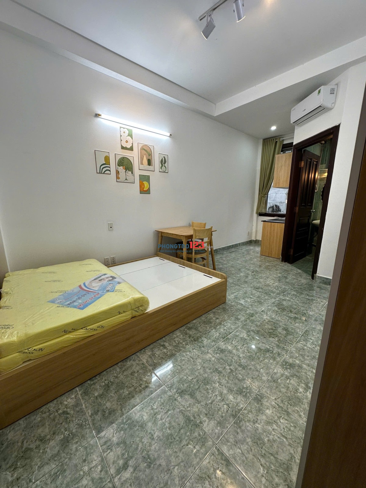 Pass phòng trọ full nội thất đối diện Vinhome Central