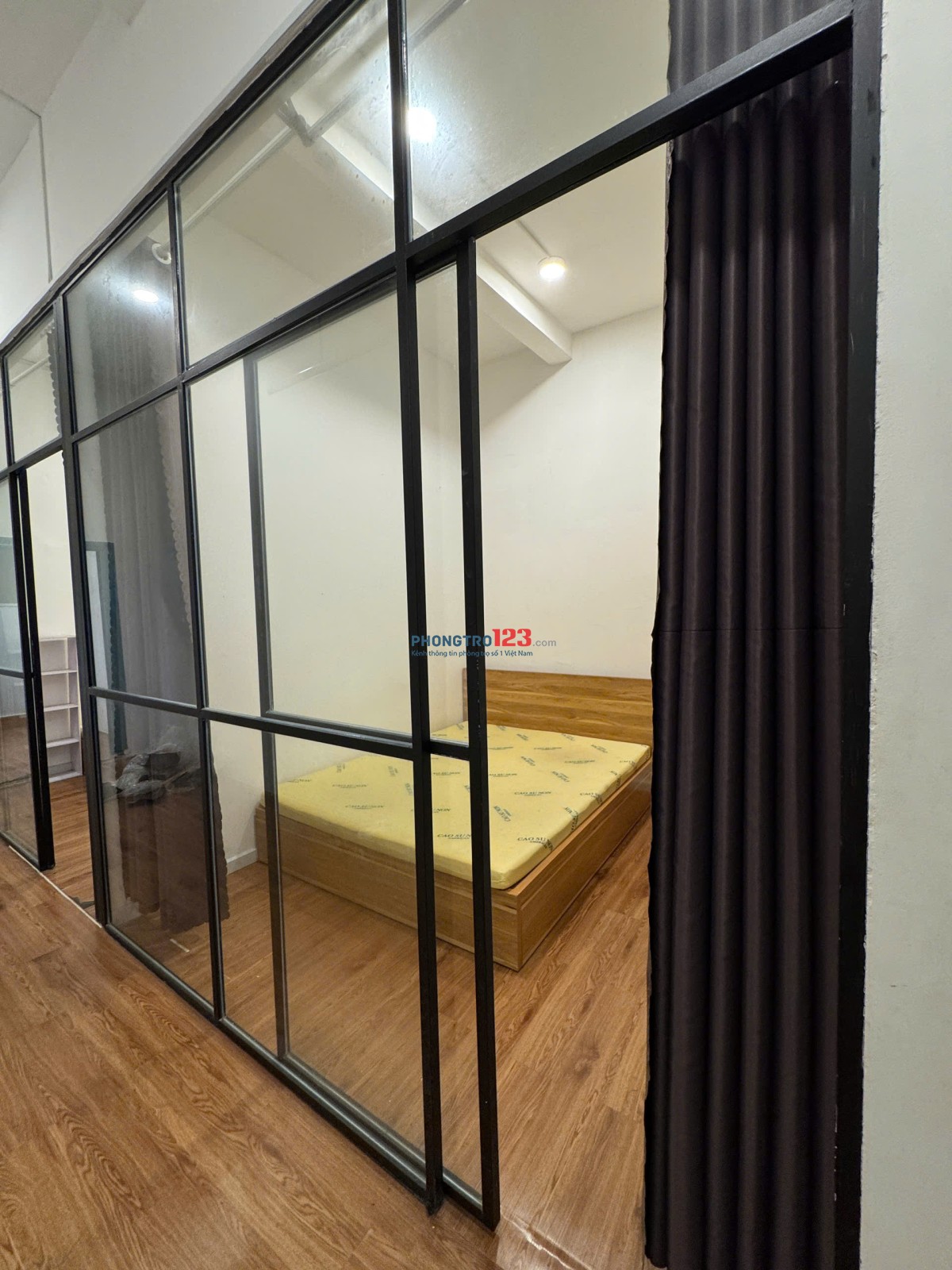 Cho thuê căn hộ studio (02 Phòng ngủ tách bếp)