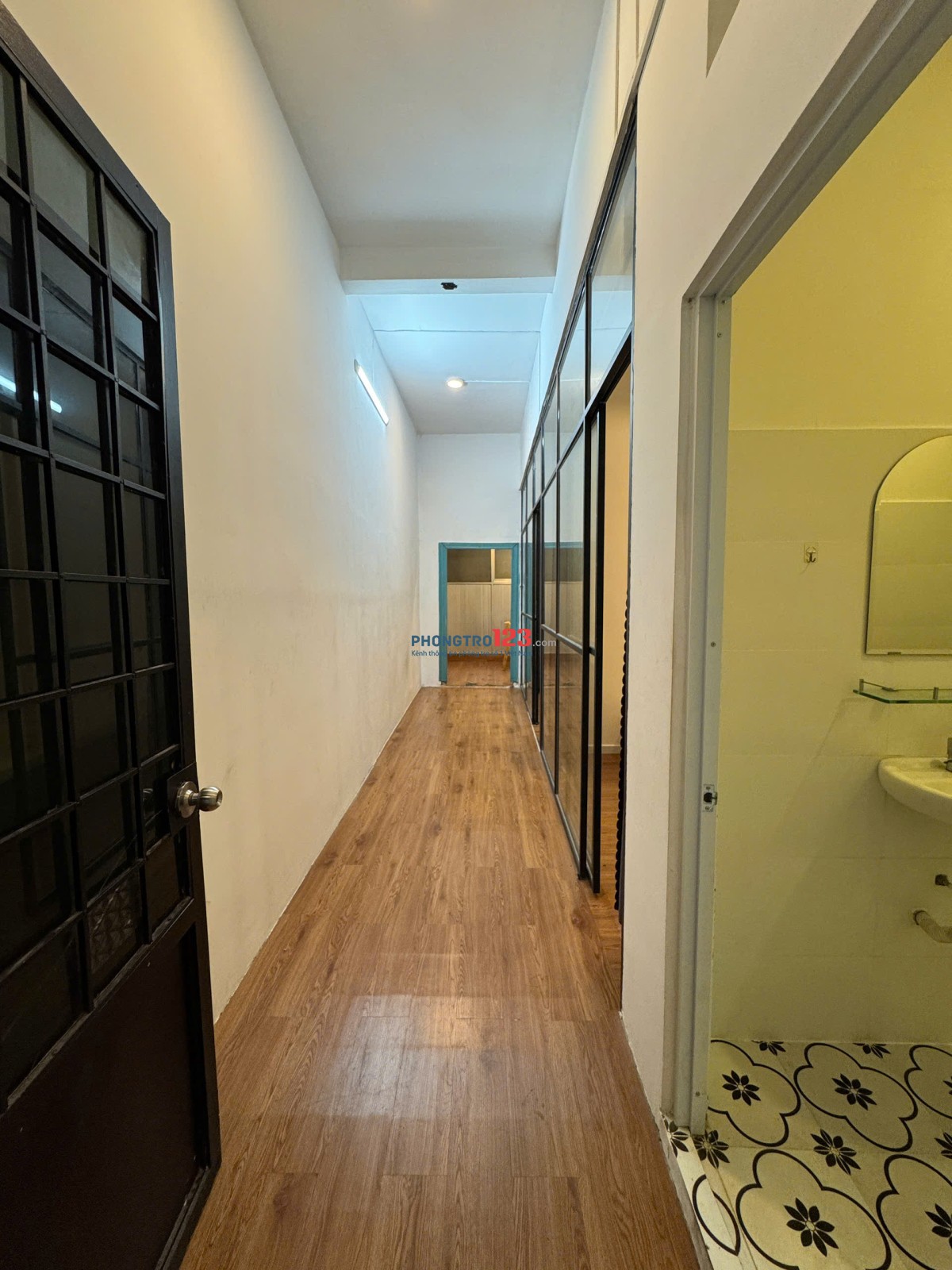 Cho thuê căn hộ studio (02 Phòng ngủ tách bếp)