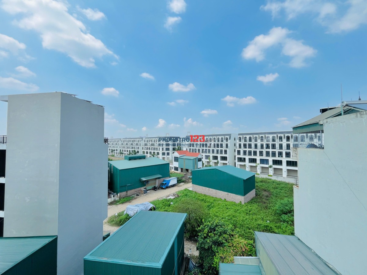 88 ĐẠI TỰ FULL ĐỒ, GẦN CD FPT, CN ĐÔNG Á 5KM, DHCN 2,5KM, OTO ĐỖ CỬA