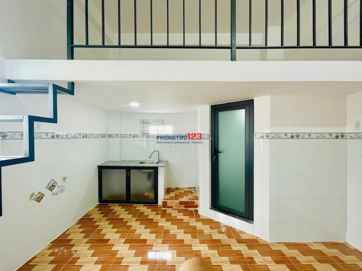 DUPLEX GÁC CAO – NỘI THẤT CƠ BẢN - AN NINH – CÁT LÁI, QUẬN 2