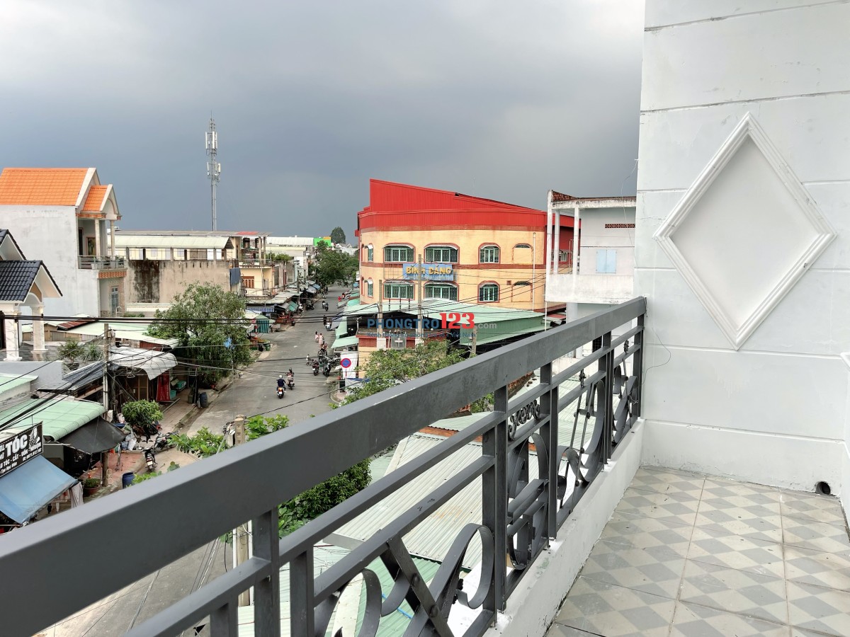 PHÒNG BAN CÔNG MỚI NGAY CHỢ BÌNH HOÀ GẦN VSIP 1