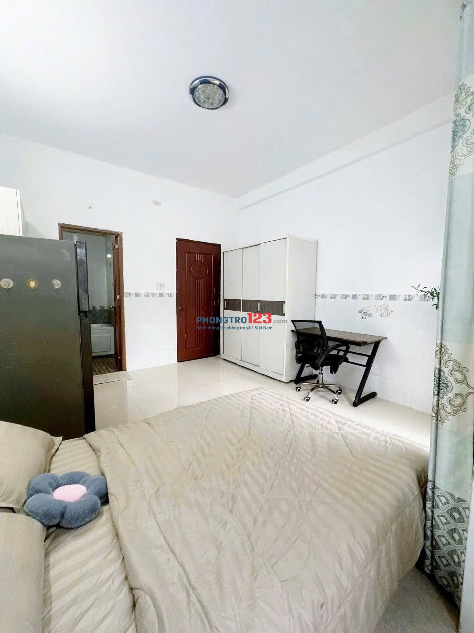 STUDIO BAN CÔNG RỘNG 30M2, FULL NỘI THẤT - Đ.THỐNG NHẤT