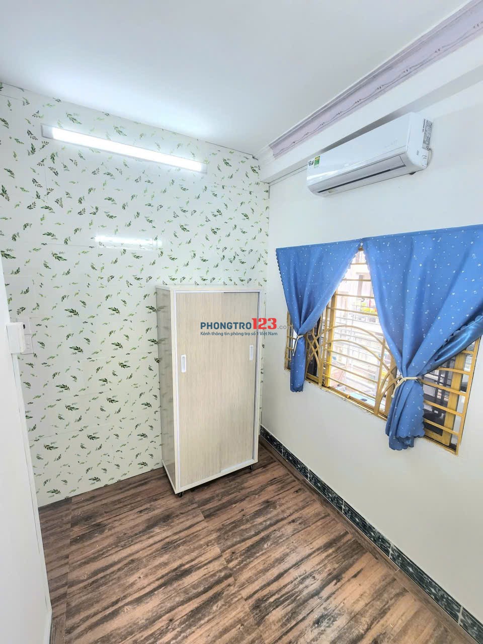 studio đầy đủ nội thất, có bếp nấu ăn trung tầm quận 7