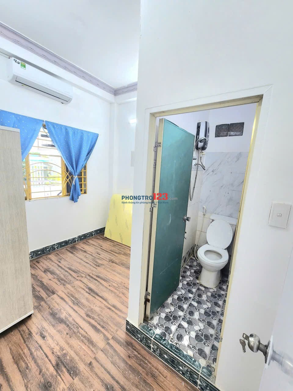 studio đầy đủ nội thất, có bếp nấu ăn trung tầm quận 7