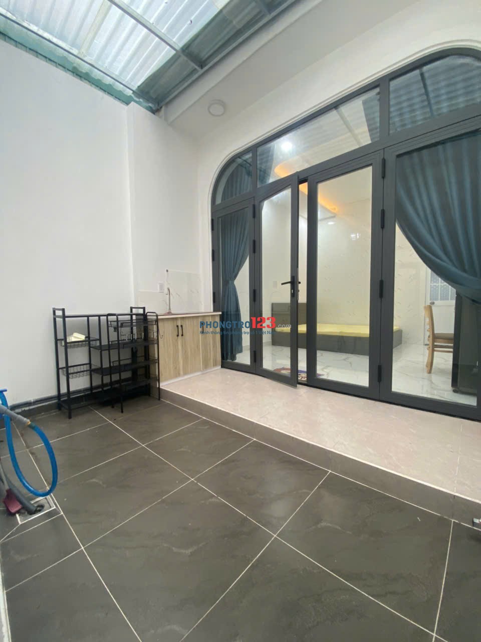 cho thuê phòng studio tách bếp nhà mới nhận thú cưng ra vào vân tay