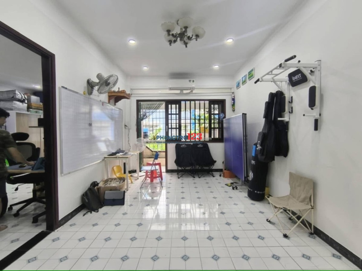 Chung cư Trần Quốc Thảo, P6, Q3: 74m2, 2p ngủ, máy lạnh, 9tr5/tháng