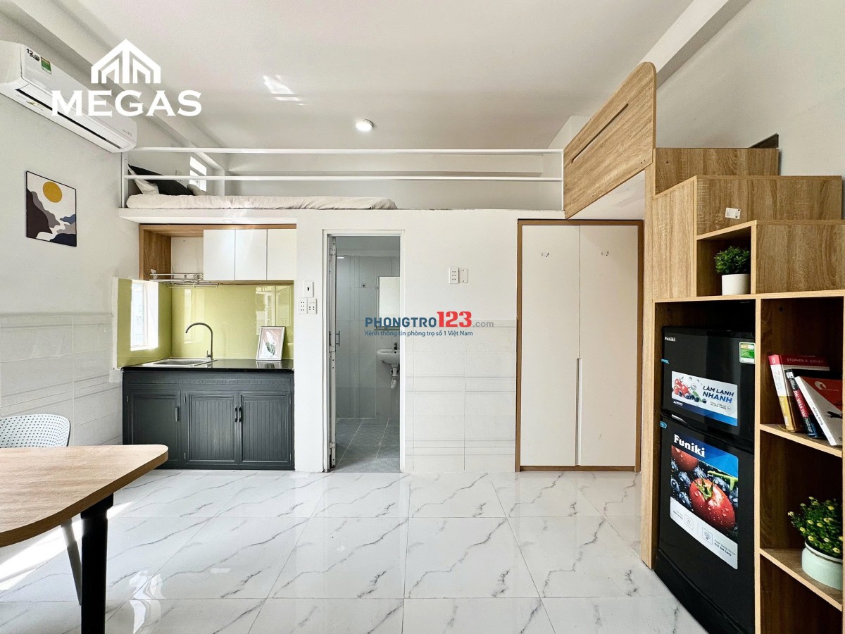 Cho thuê phòng gác mới có nội thất, cửa sổ lớn cực thoáng - bảo vệ 24/24, thang máy